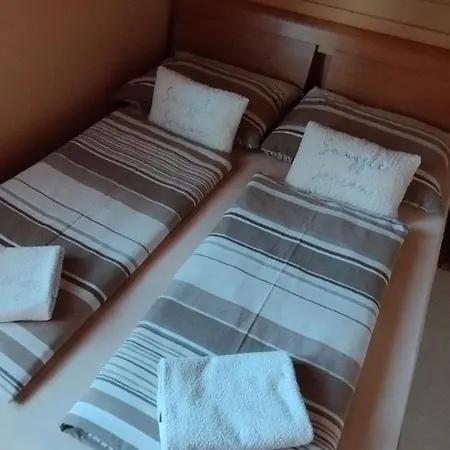 Apartmanovy Dom Anna Apartman *