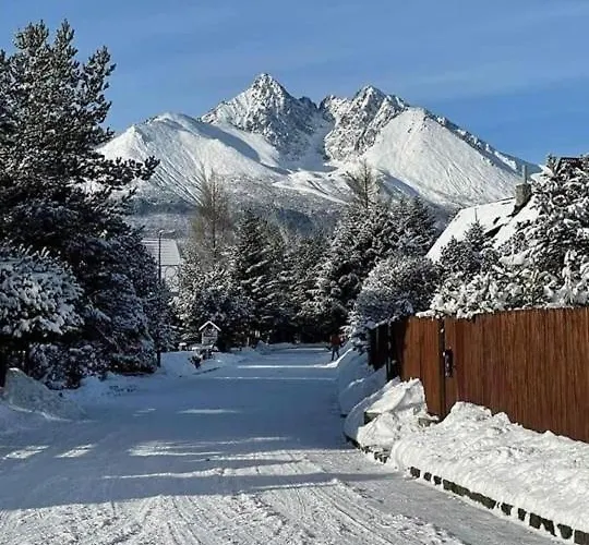 Apartmanovy Dom Anna דירה